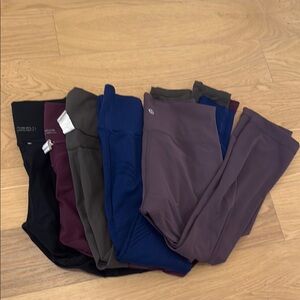 Bundle of 5 Leggings – Fabletics & Lululemon – Size Small